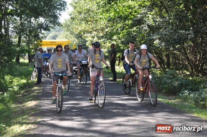 Zdjęcie w galerii na portalu naszraciborz.pl: 18. Rodzinny Rajd Rowerowy szlakiem pożaru w 1992 r. w Kuźni Raciborskiej wiadomości z regionu