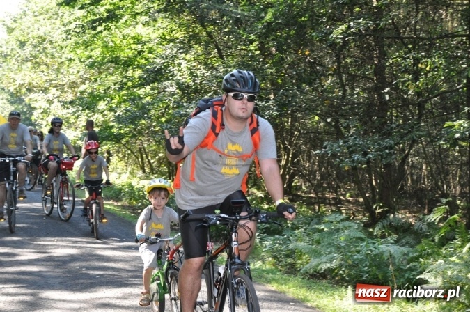 Zdjęcie w galerii na portalu naszraciborz.pl: 18. Rodzinny Rajd Rowerowy szlakiem pożaru w 1992 r. w Kuźni Raciborskiej wiadomości z regionu