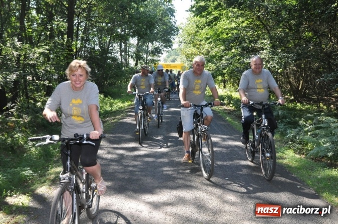 Zdjęcie w galerii na portalu naszraciborz.pl: 18. Rodzinny Rajd Rowerowy szlakiem pożaru w 1992 r. w Kuźni Raciborskiej wiadomości z regionu