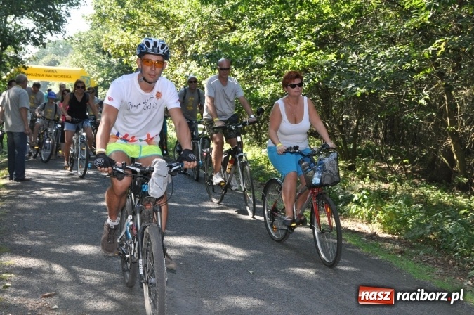 Zdjęcie w galerii na portalu naszraciborz.pl: 18. Rodzinny Rajd Rowerowy szlakiem pożaru w 1992 r. w Kuźni Raciborskiej wiadomości z regionu