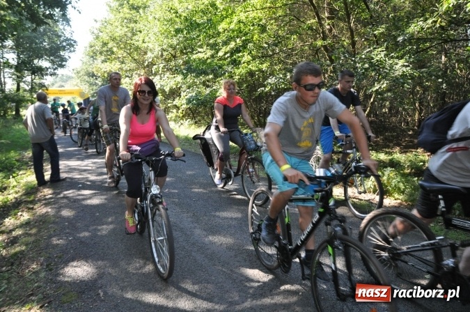 Zdjęcie w galerii na portalu naszraciborz.pl: 18. Rodzinny Rajd Rowerowy szlakiem pożaru w 1992 r. w Kuźni Raciborskiej wiadomości z regionu