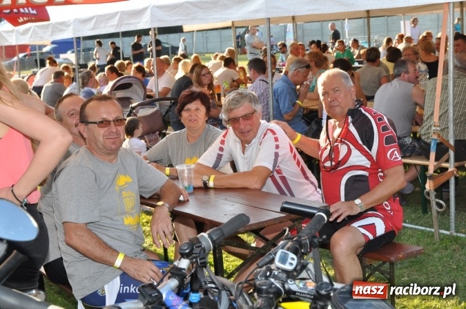 Zdjęcie w galerii na portalu naszraciborz.pl: 18. Rodzinny Rajd Rowerowy szlakiem pożaru w 1992 r. w Kuźni Raciborskiej wiadomości z regionu