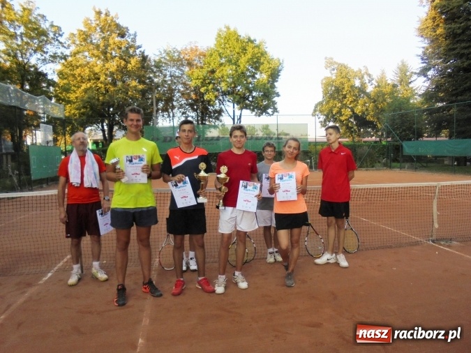 Zdjęcie w galerii na portalu naszraciborz.pl: Turniej tenisowy z okazji obchodów Dnia Energetyka  wiadomości z regionu