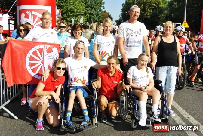 Zdjęcie w galerii na portalu naszraciborz.pl: 16 tys. zł dla Wiktorii i Jurka w II Rafako P&oacute;łmaratonie Racib&oacute;rz! wiadomości z regionu