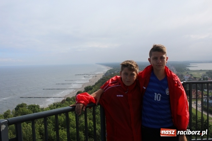 Zdjęcie w galerii na portalu naszraciborz.pl: Grupy młodzieżowe LKS Tworków na obozie piłkarskim w Rewalu wiadomości z regionu