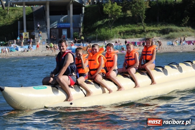 Zdjęcie w galerii na portalu naszraciborz.pl: Grupy młodzieżowe LKS Tworków na obozie piłkarskim w Rewalu wiadomości z regionu
