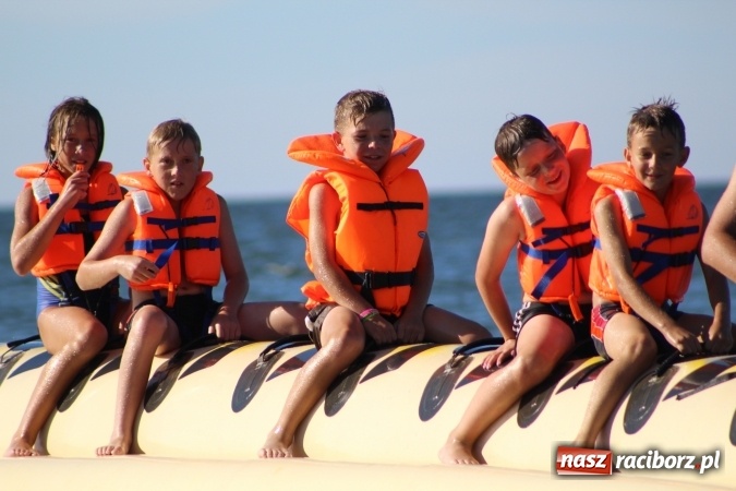 Zdjęcie w galerii na portalu naszraciborz.pl: Grupy młodzieżowe LKS Tworków na obozie piłkarskim w Rewalu wiadomości z regionu