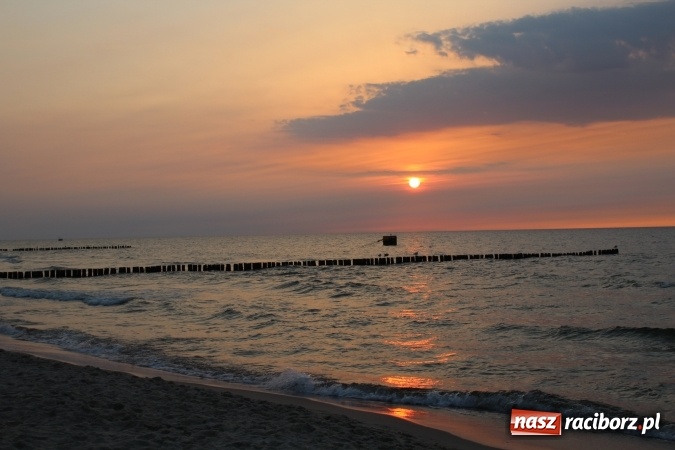 Zdjęcie w galerii na portalu naszraciborz.pl: Grupy młodzieżowe LKS Tworków na obozie piłkarskim w Rewalu wiadomości z regionu