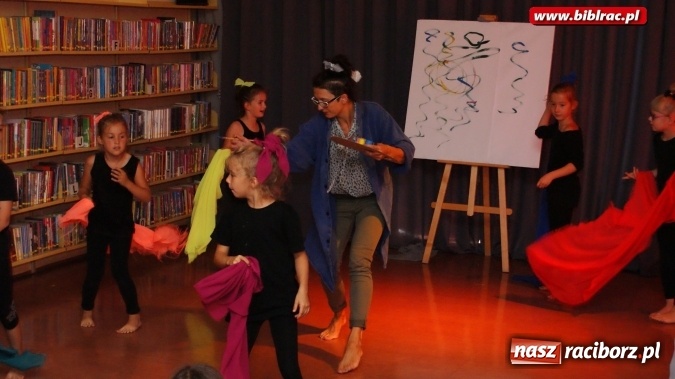 Zdjęcie w galerii na portalu naszraciborz.pl: Wielki finał wakacyjnych podróży po literaturze z raciborską biblioteką wiadomości z regionu