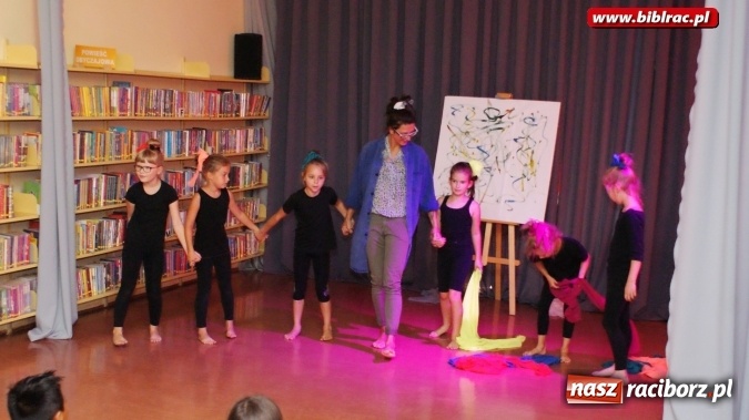 Zdjęcie w galerii na portalu naszraciborz.pl: Wielki finał wakacyjnych podróży po literaturze z raciborską biblioteką wiadomości z regionu