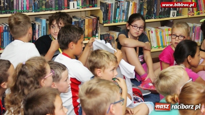 Zdjęcie w galerii na portalu naszraciborz.pl: Wielki finał wakacyjnych podróży po literaturze z raciborską biblioteką wiadomości z regionu