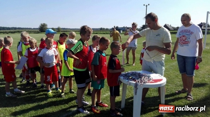 Zdjęcie w galerii na portalu naszraciborz.pl: LKS Zawada Ks. zorganizował Kids Challenge 2016 pod patronatem Tauron Dystrybucja wiadomości z regionu