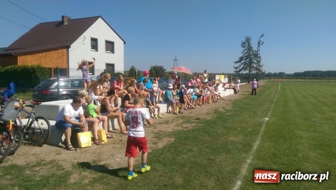 Zdjęcie w galerii na portalu naszraciborz.pl: LKS Zawada Ks. zorganizował Kids Challenge 2016 pod patronatem Tauron Dystrybucja wiadomości z regionu