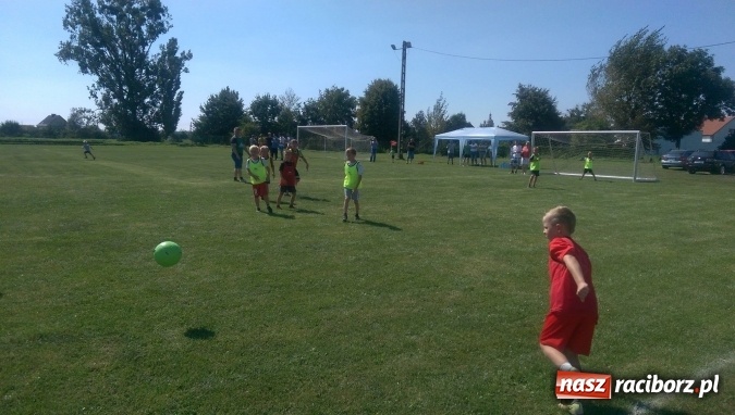 Zdjęcie w galerii na portalu naszraciborz.pl: LKS Zawada Ks. zorganizował Kids Challenge 2016 pod patronatem Tauron Dystrybucja wiadomości z regionu
