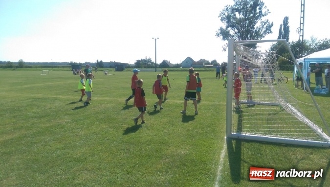 Zdjęcie w galerii na portalu naszraciborz.pl: LKS Zawada Ks. zorganizował Kids Challenge 2016 pod patronatem Tauron Dystrybucja wiadomości z regionu