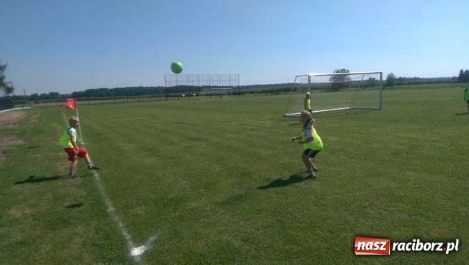 Zdjęcie w galerii na portalu naszraciborz.pl: LKS Zawada Ks. zorganizował Kids Challenge 2016 pod patronatem Tauron Dystrybucja wiadomości z regionu