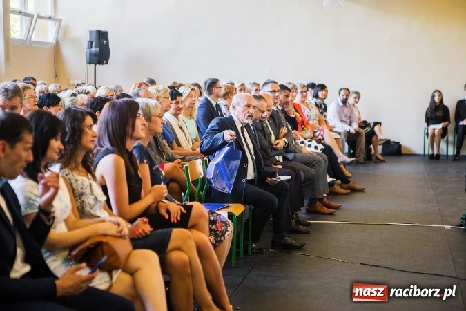 Zdjęcie w galerii na portalu naszraciborz.pl: Rok szkolny rozpocząć czas! W G1 odbyła się miejska inauguracja  wiadomości z regionu