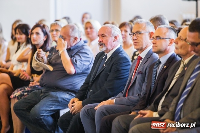Zdjęcie w galerii na portalu naszraciborz.pl: Rok szkolny rozpocząć czas! W G1 odbyła się miejska inauguracja  wiadomości z regionu