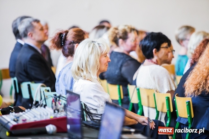 Zdjęcie w galerii na portalu naszraciborz.pl: Rok szkolny rozpocząć czas! W G1 odbyła się miejska inauguracja  wiadomości z regionu
