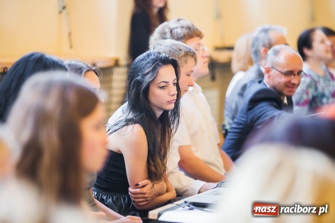 Zdjęcie w galerii na portalu naszraciborz.pl: Rok szkolny rozpocząć czas! W G1 odbyła się miejska inauguracja  wiadomości z regionu