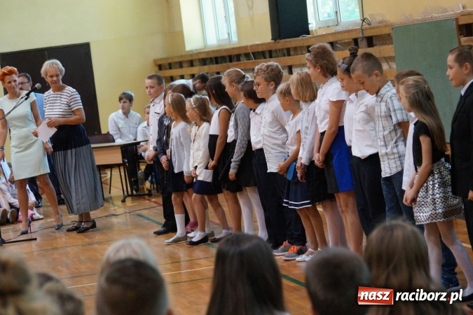 Zdjęcie w galerii na portalu naszraciborz.pl: Nowy rok szkolny w Nędzy bez pierwszaków i tyt  wiadomości z regionu