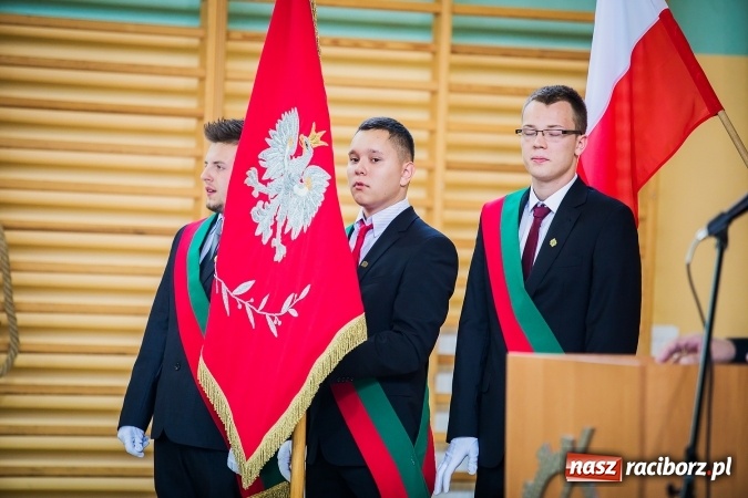 Zdjęcie w galerii na portalu naszraciborz.pl: W CKZiU nr 2 Mechanik odbyła się powiatowa inauguracja roku szkolnego 2016/2017 wiadomości z regionu
