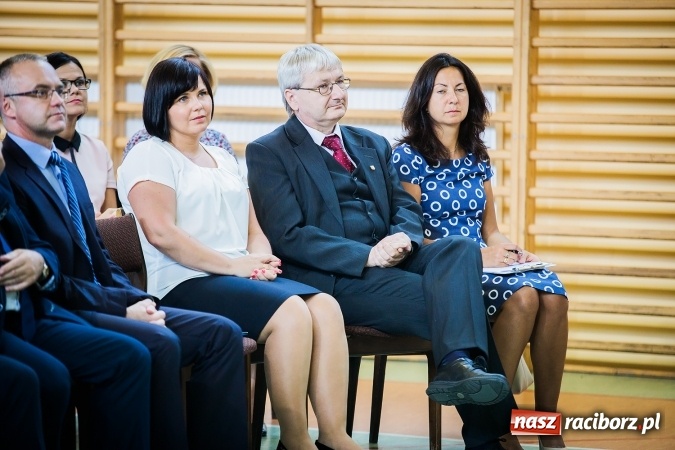 Zdjęcie w galerii na portalu naszraciborz.pl: W CKZiU nr 2 Mechanik odbyła się powiatowa inauguracja roku szkolnego 2016/2017 wiadomości z regionu