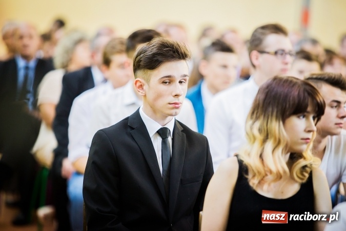 Zdjęcie w galerii na portalu naszraciborz.pl: W CKZiU nr 2 Mechanik odbyła się powiatowa inauguracja roku szkolnego 2016/2017 wiadomości z regionu