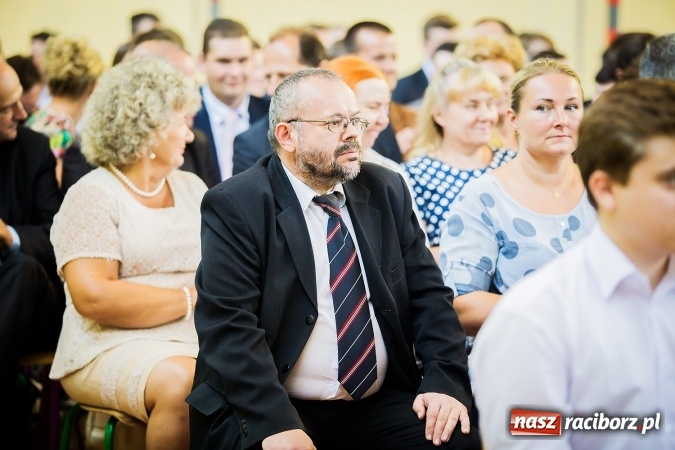 Zdjęcie w galerii na portalu naszraciborz.pl: W CKZiU nr 2 Mechanik odbyła się powiatowa inauguracja roku szkolnego 2016/2017 wiadomości z regionu