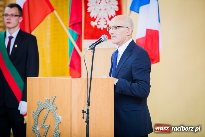 Zdjęcie w galerii na portalu naszraciborz.pl: W CKZiU nr 2 Mechanik odbyła się powiatowa inauguracja roku szkolnego 2016/2017 wiadomości z regionu