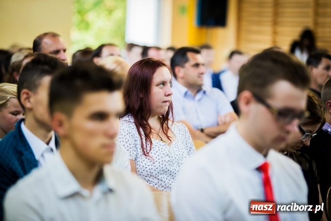 Zdjęcie w galerii na portalu naszraciborz.pl: W CKZiU nr 2 Mechanik odbyła się powiatowa inauguracja roku szkolnego 2016/2017 wiadomości z regionu