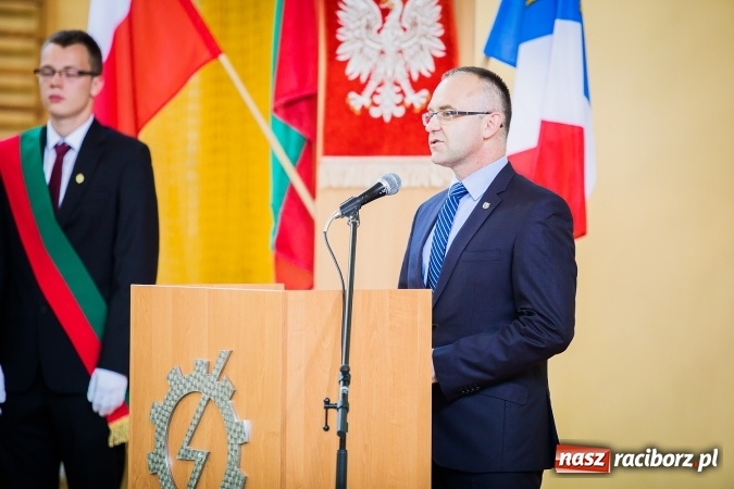 Zdjęcie w galerii na portalu naszraciborz.pl: W CKZiU nr 2 Mechanik odbyła się powiatowa inauguracja roku szkolnego 2016/2017 wiadomości z regionu