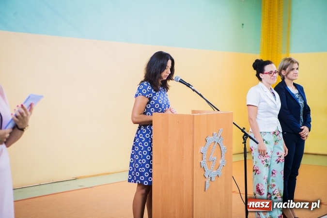 Zdjęcie w galerii na portalu naszraciborz.pl: W CKZiU nr 2 Mechanik odbyła się powiatowa inauguracja roku szkolnego 2016/2017 wiadomości z regionu