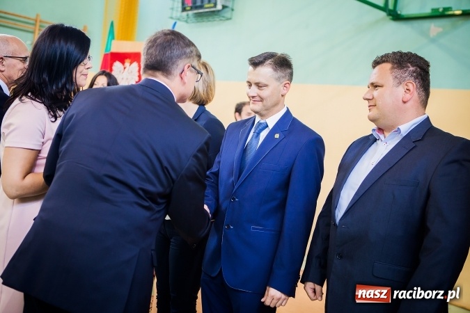Zdjęcie w galerii na portalu naszraciborz.pl: W CKZiU nr 2 Mechanik odbyła się powiatowa inauguracja roku szkolnego 2016/2017 wiadomości z regionu