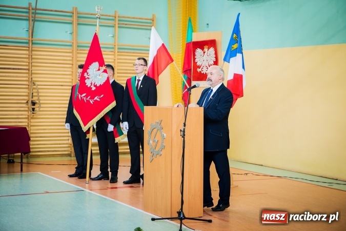 Zdjęcie w galerii na portalu naszraciborz.pl: W CKZiU nr 2 Mechanik odbyła się powiatowa inauguracja roku szkolnego 2016/2017 wiadomości z regionu