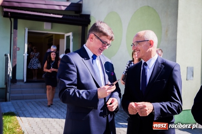 Zdjęcie w galerii na portalu naszraciborz.pl: W CKZiU nr 2 Mechanik odbyła się powiatowa inauguracja roku szkolnego 2016/2017 wiadomości z regionu