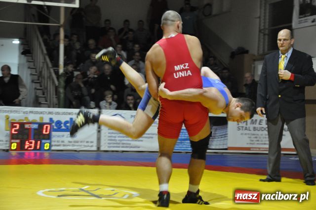 Zdjęcie w galerii na portalu naszraciborz.pl: Sobieski na łopatkach w Raciborzu wiadomości z regionu