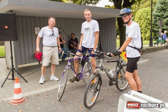 Zdjęcie w galerii na portalu naszraciborz.pl: Rodzinny Rajd Rowerowy na Dni Krzanowic wiadomości z regionu