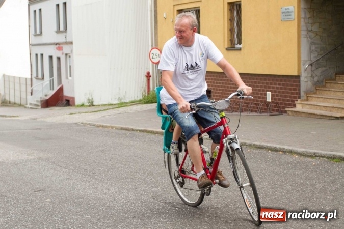 Zdjęcie w galerii na portalu naszraciborz.pl: Rodzinny Rajd Rowerowy na Dni Krzanowic wiadomości z regionu