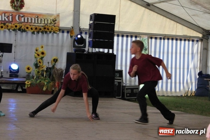 Zdjęcie w galerii na portalu naszraciborz.pl: Dożynki w Bojanowie. Dziś zabawa, jutro korowód  wiadomości z regionu