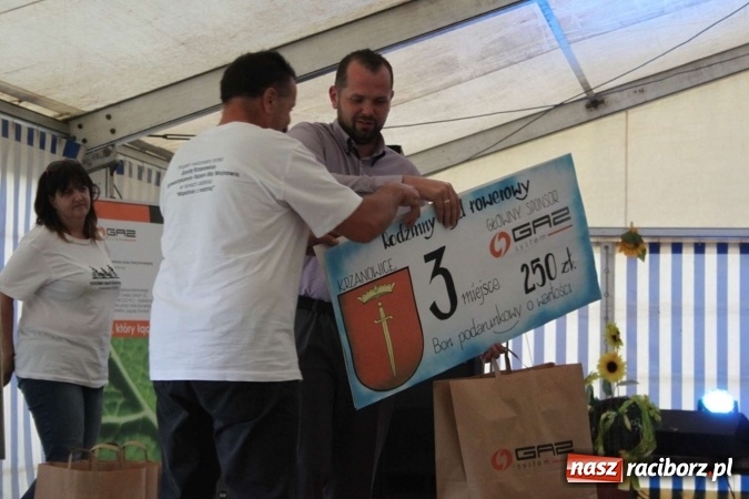 Zdjęcie w galerii na portalu naszraciborz.pl: Dożynki w Bojanowie. Dziś zabawa, jutro korowód  wiadomości z regionu