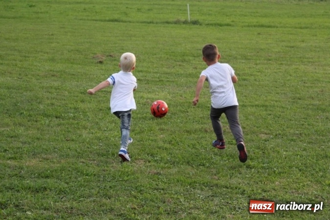 Zdjęcie w galerii na portalu naszraciborz.pl: Dożynki w Bojanowie. Dziś zabawa, jutro korowód  wiadomości z regionu