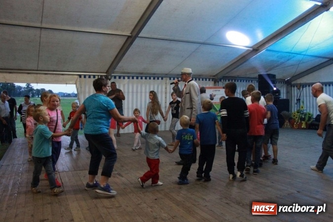 Zdjęcie w galerii na portalu naszraciborz.pl: Dożynki w Bojanowie. Dziś zabawa, jutro korowód  wiadomości z regionu