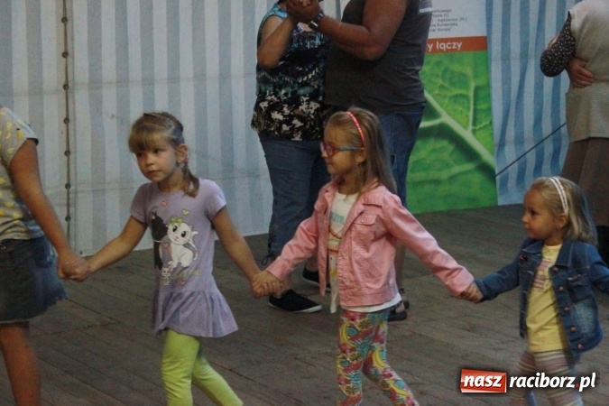 Zdjęcie w galerii na portalu naszraciborz.pl: Dożynki w Bojanowie. Dziś zabawa, jutro korowód  wiadomości z regionu