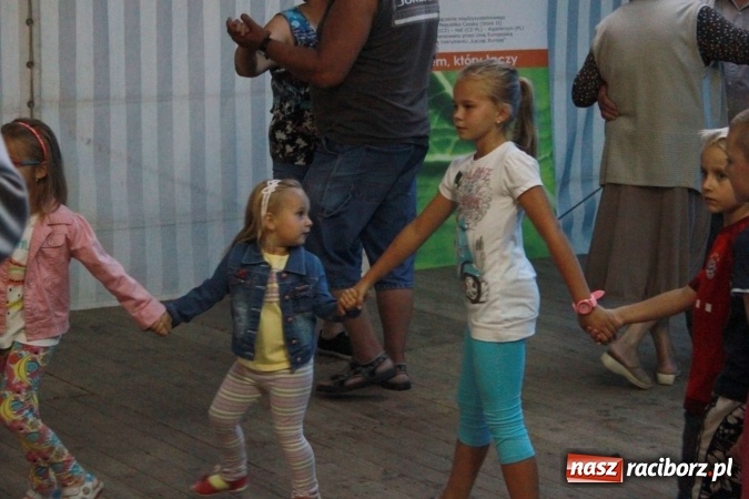 Zdjęcie w galerii na portalu naszraciborz.pl: Dożynki w Bojanowie. Dziś zabawa, jutro korowód  wiadomości z regionu