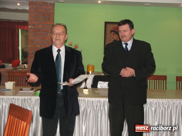 Zdjęcie w galerii na portalu naszraciborz.pl: Grali w karty na sportowo  wiadomości z regionu