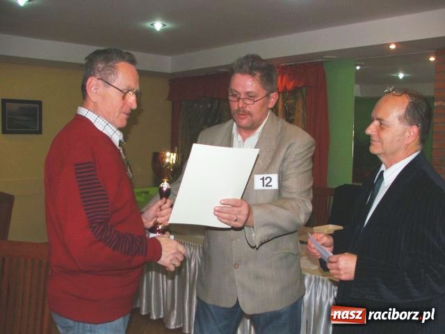 Zdjęcie w galerii na portalu naszraciborz.pl: Grali w karty na sportowo  wiadomości z regionu