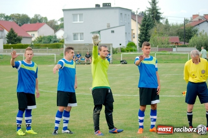 Zdjęcie w galerii na portalu naszraciborz.pl: A klasa: Dariusz Binek uratował punkt dla Studziennej. Kobylski Płomień stłumiony wiadomości z regionu