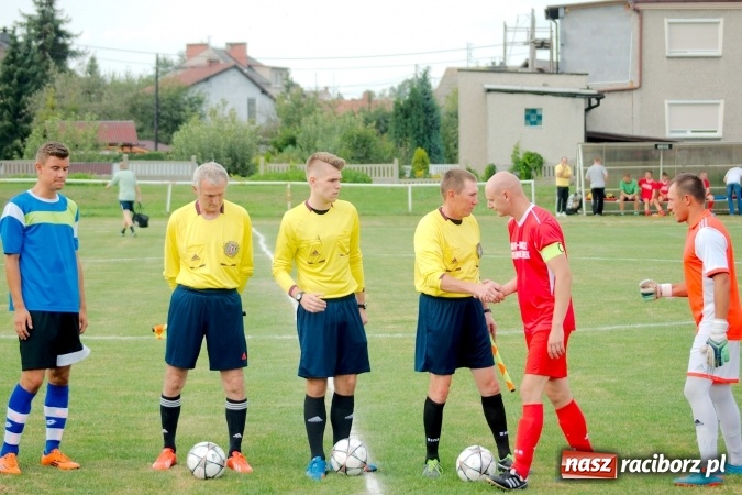 Zdjęcie w galerii na portalu naszraciborz.pl: A klasa: Dariusz Binek uratował punkt dla Studziennej. Kobylski Płomień stłumiony wiadomości z regionu