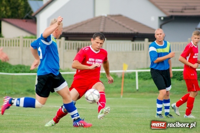 Zdjęcie w galerii na portalu naszraciborz.pl: A klasa: Dariusz Binek uratował punkt dla Studziennej. Kobylski Płomień stłumiony wiadomości z regionu